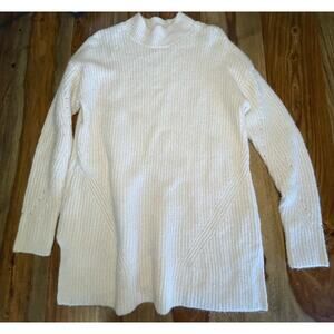 Old Navy Women White Long Sleeve XS Pullover Sweater